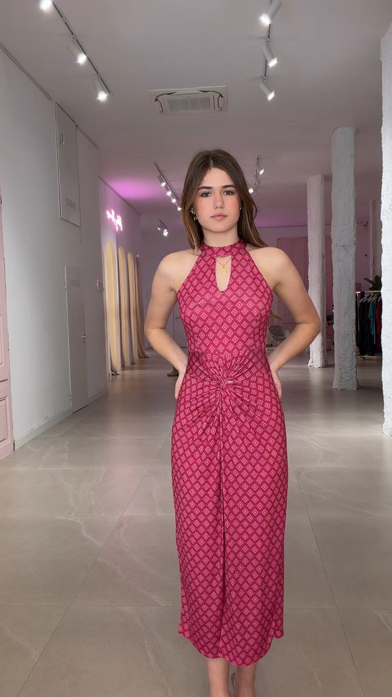 Vestido largo estampado rosa