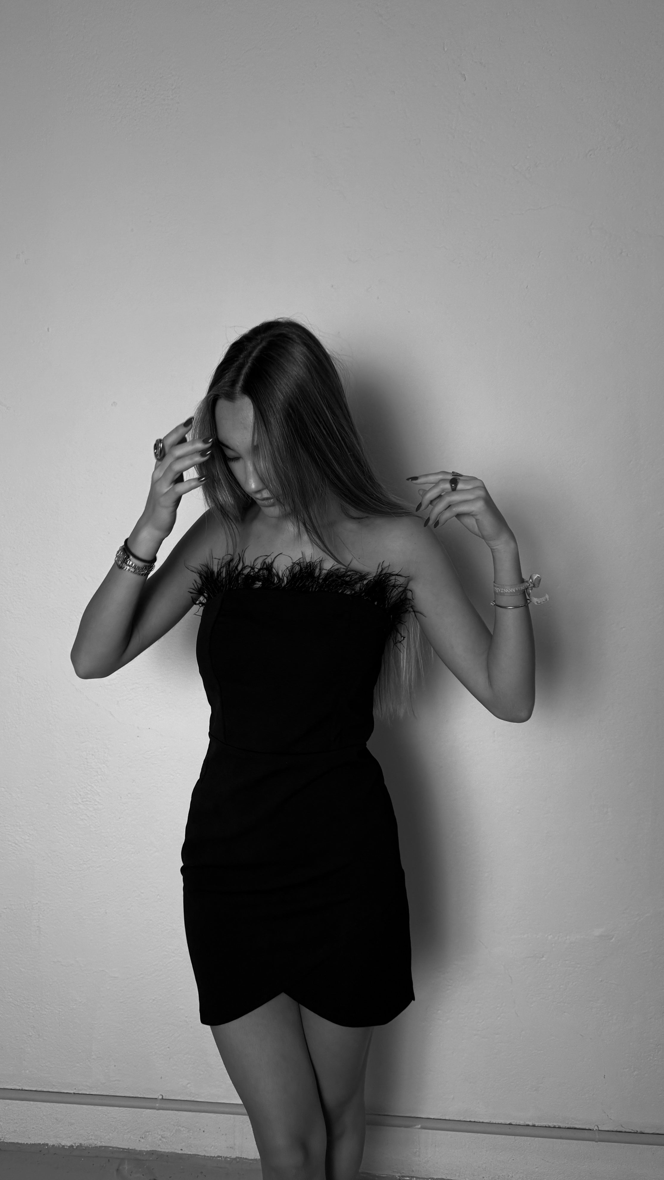 Vestido plumas - negro