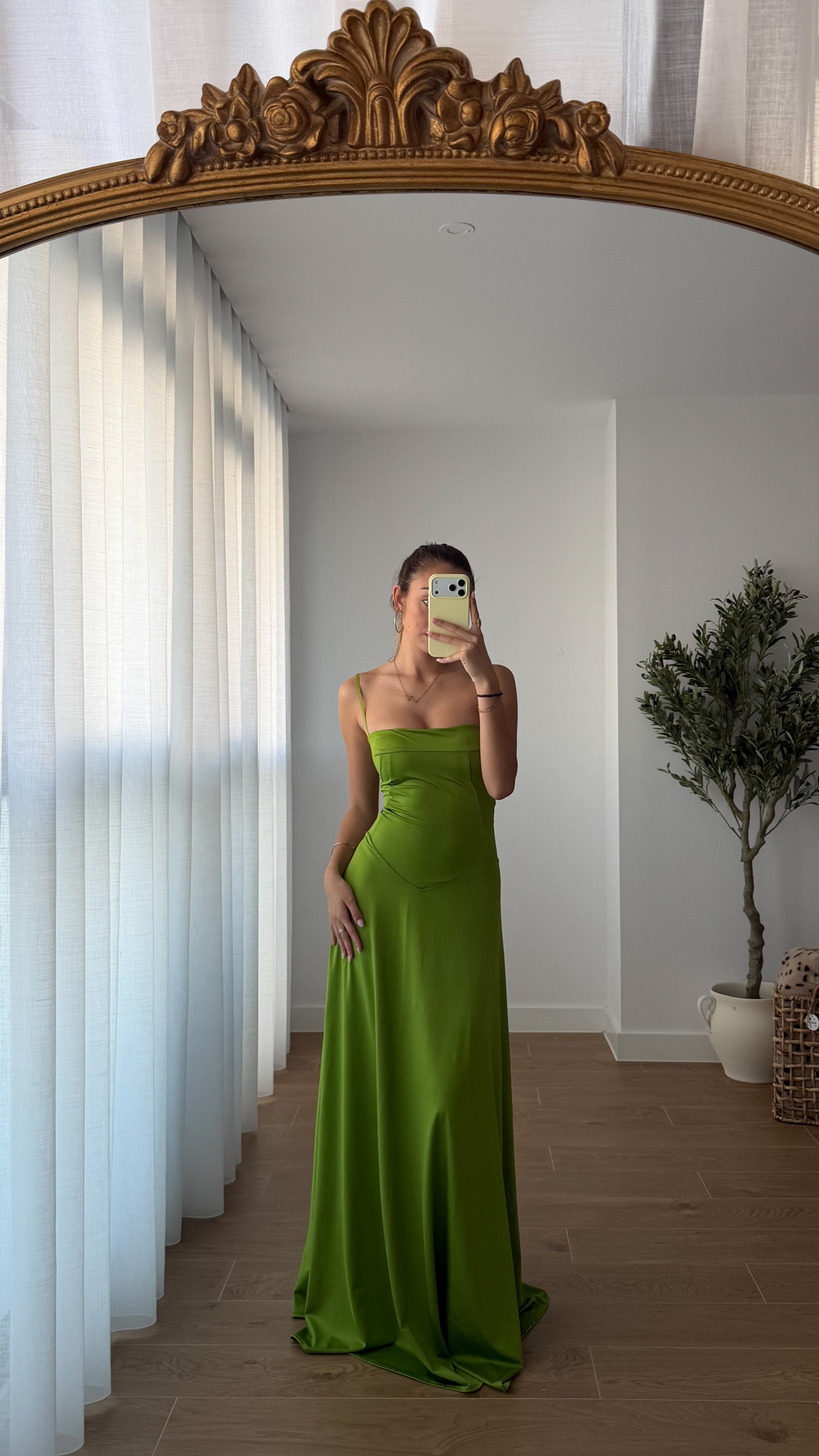 Alessandra dress - aguacate