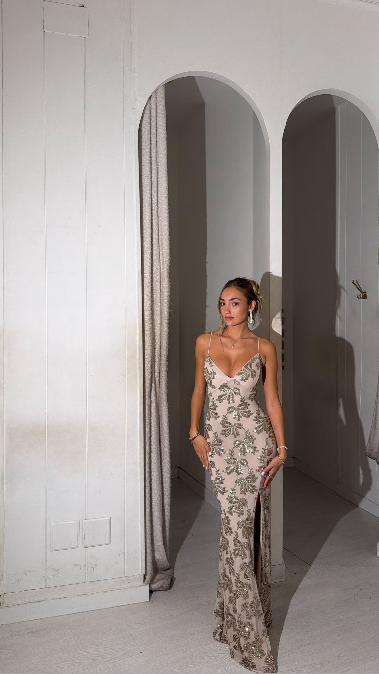 Glitter snow dress- dorado