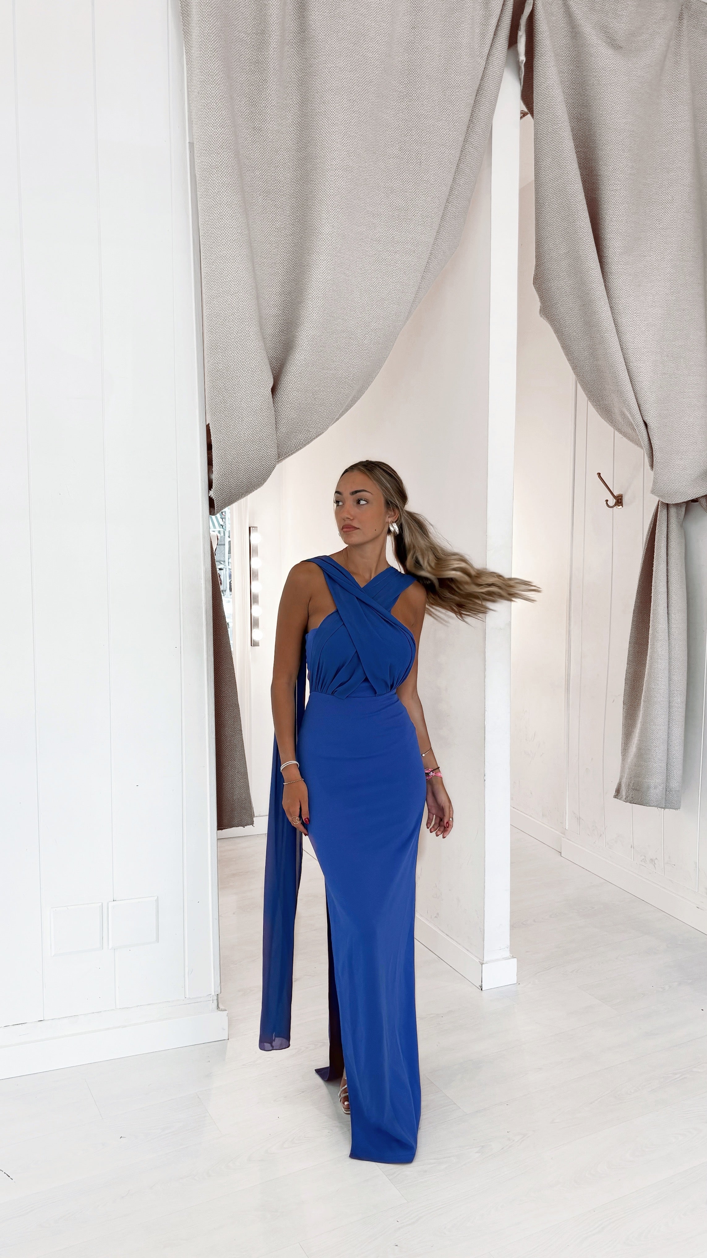 Sophia dress - electric blue