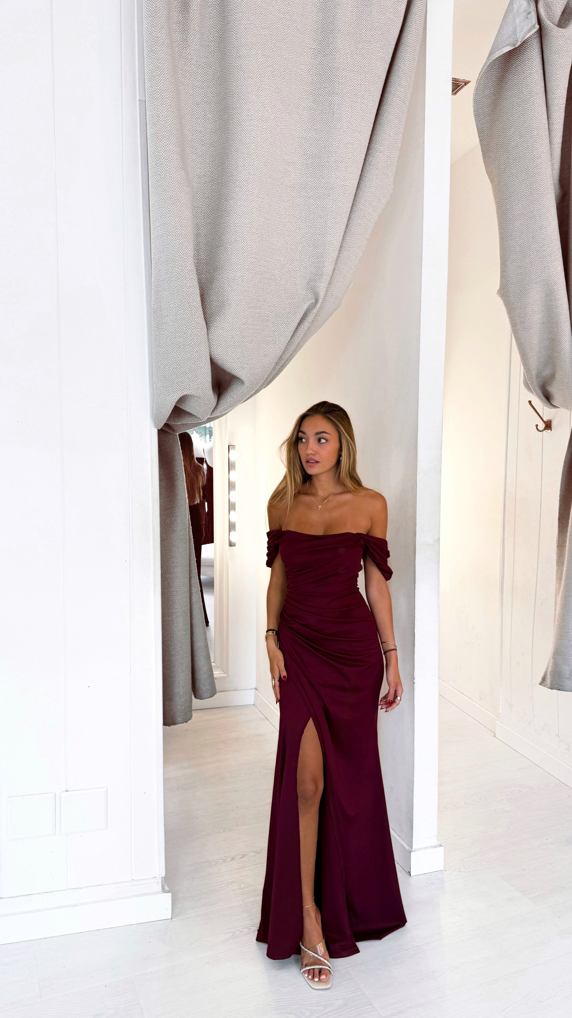 Scarlett dress - burgundy