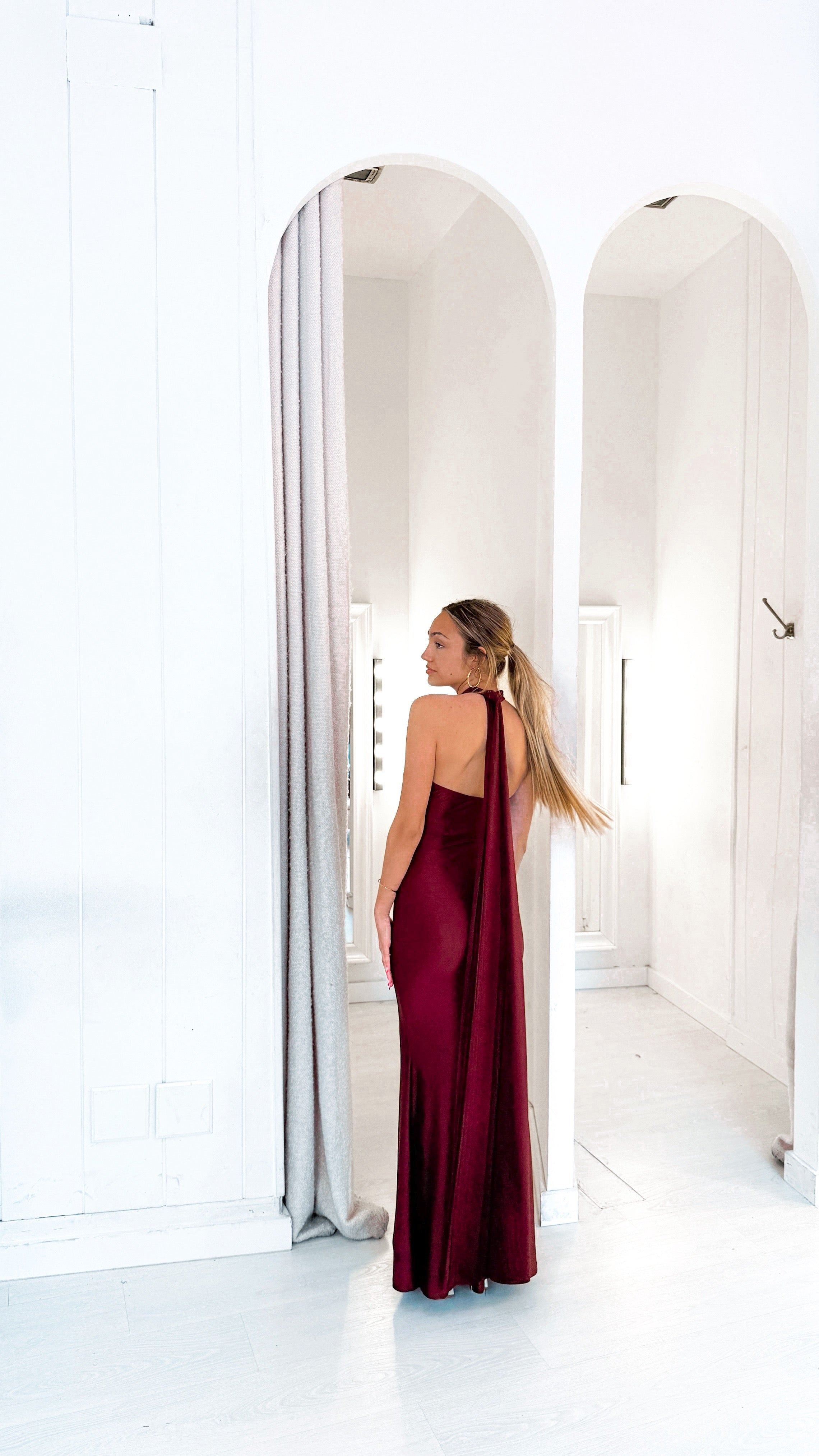 Neck dress - burdeos