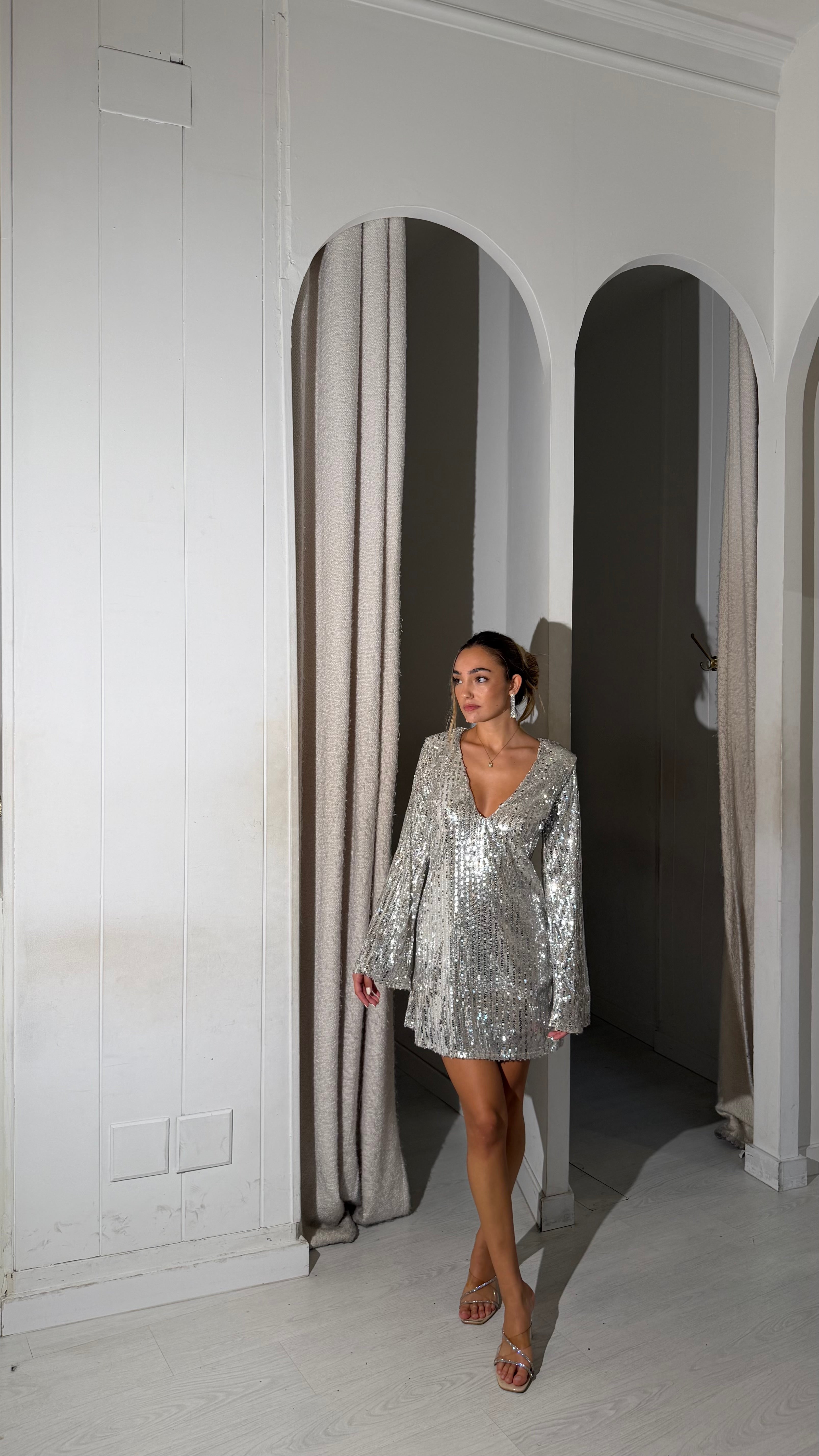 Always dress - plata