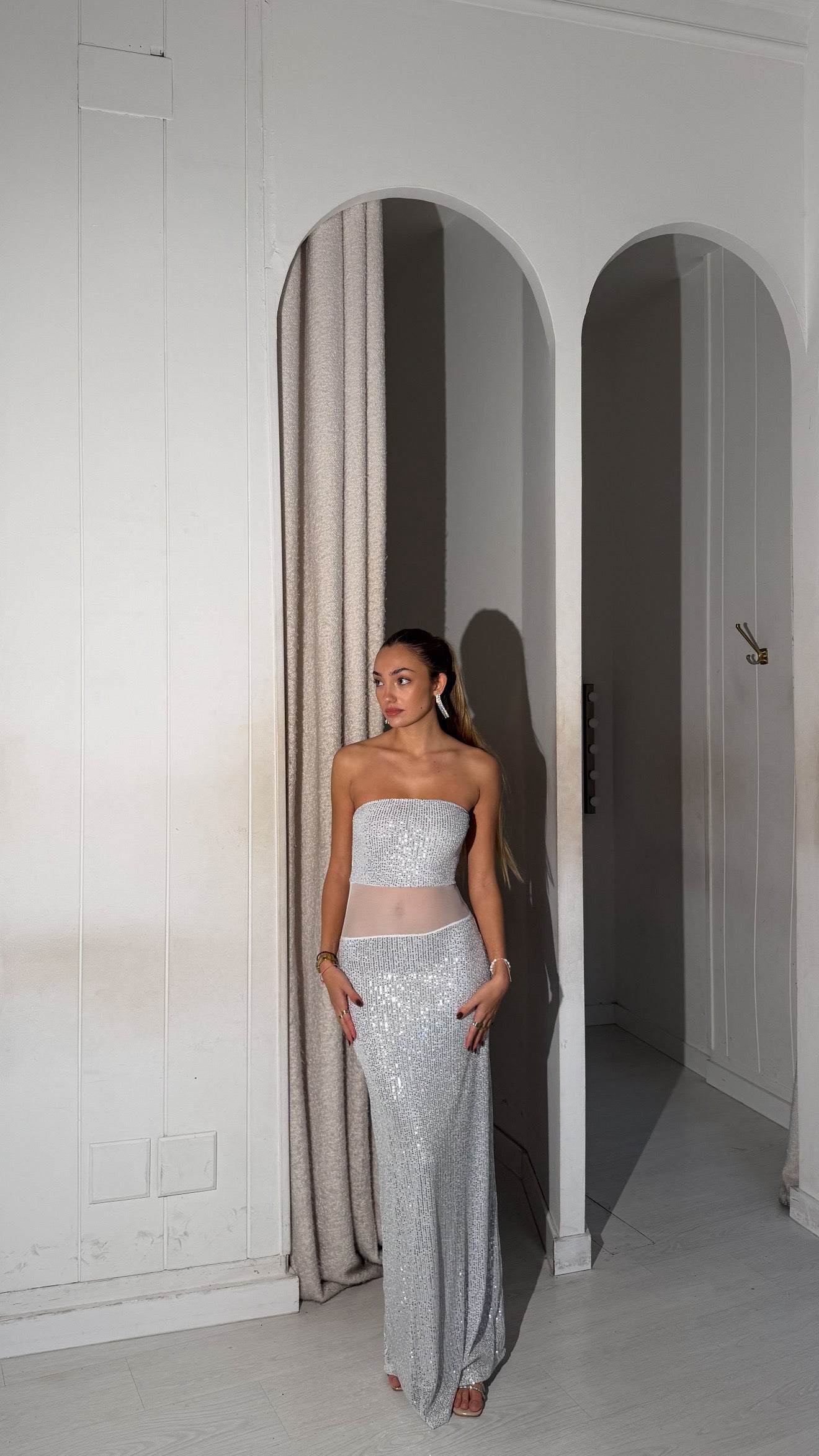 Claus dress - blanco y plata