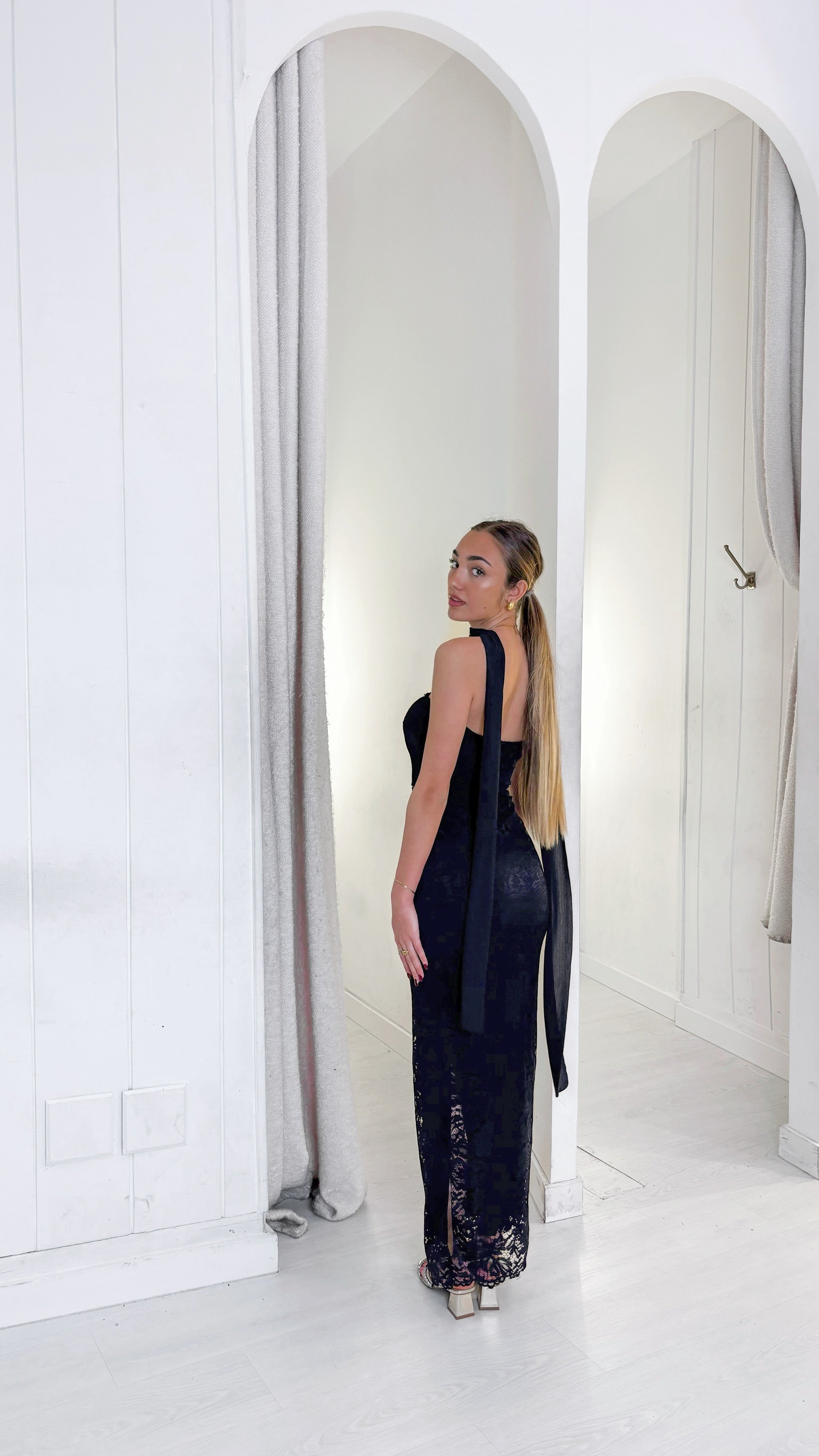 Midnight lace dress - Marino