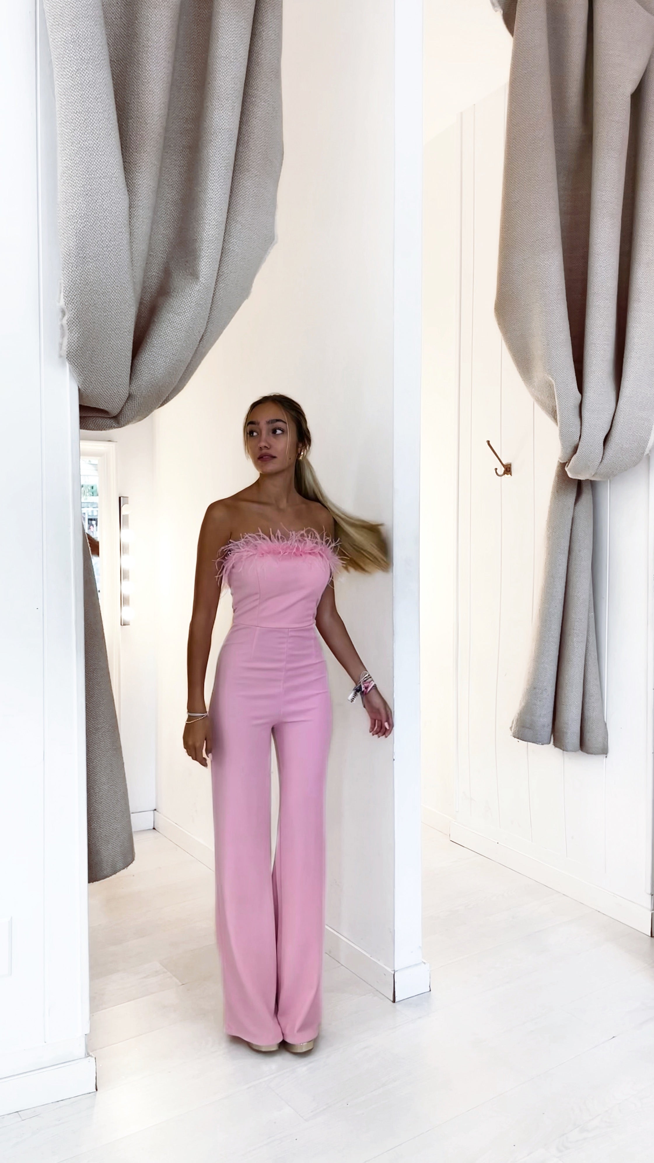 Swan playsuit (rosa)