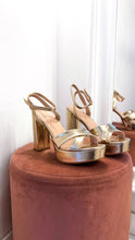 Load image into Gallery viewer, Golden heels