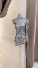 Cargar imagen en el visor de la galería, Freixenet dress (plata)