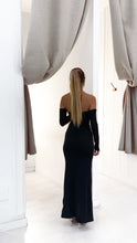 Cargar imagen en el visor de la galería, Poinsettia dress (negro)