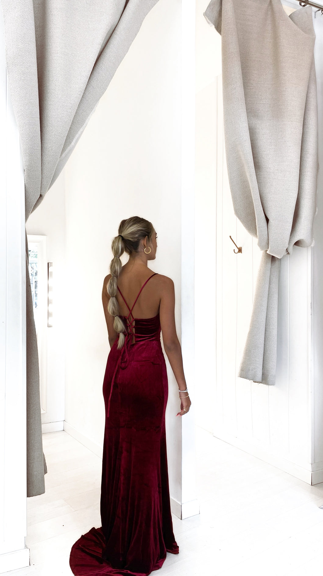 Gia velvet dress (burdeos)