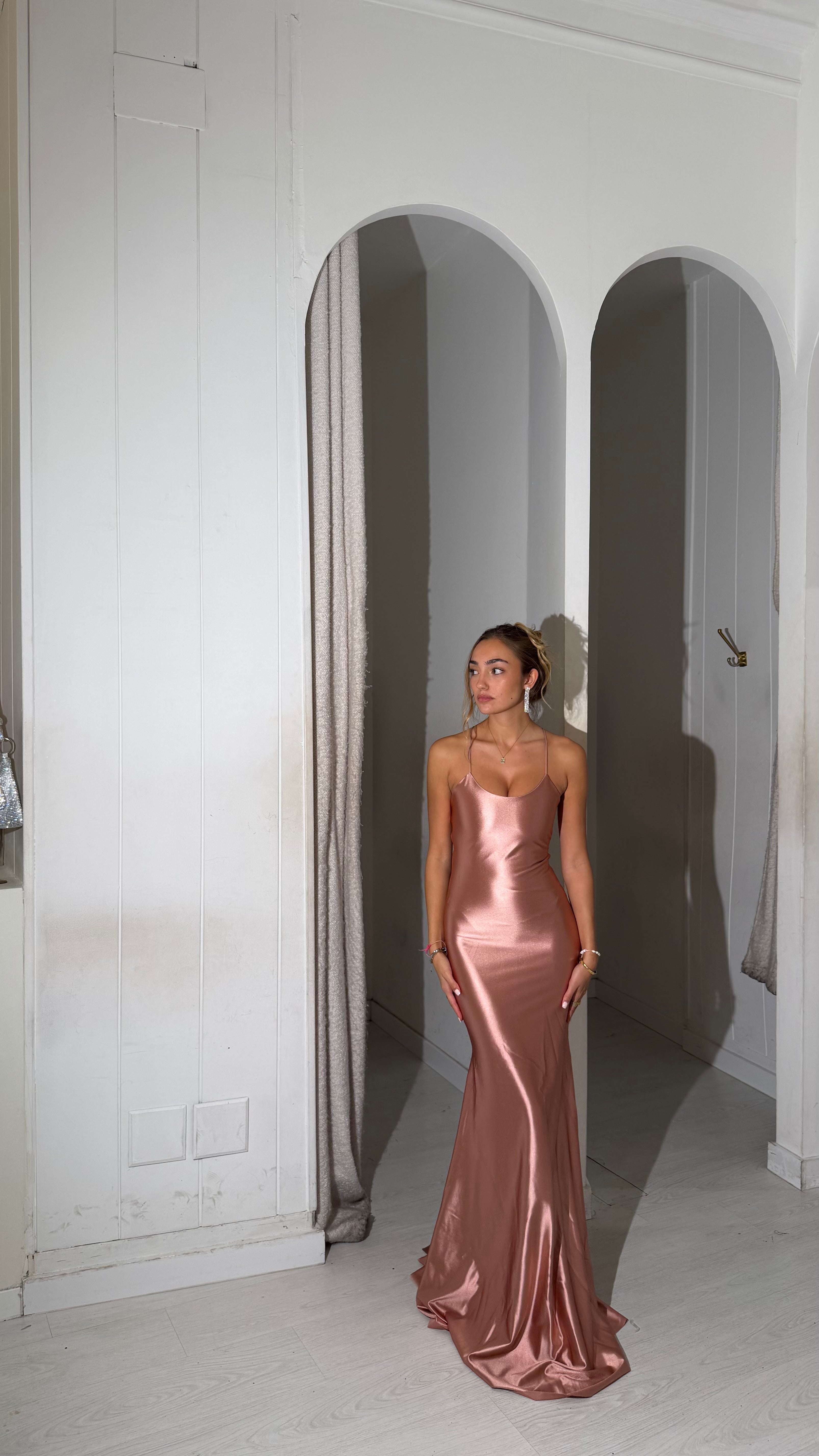 Gossip dress - perla rosa