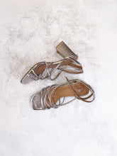 Load image into Gallery viewer, Silver heels